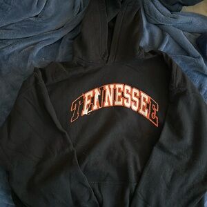 Men’s size large Tennessee hooded sweatshirt.